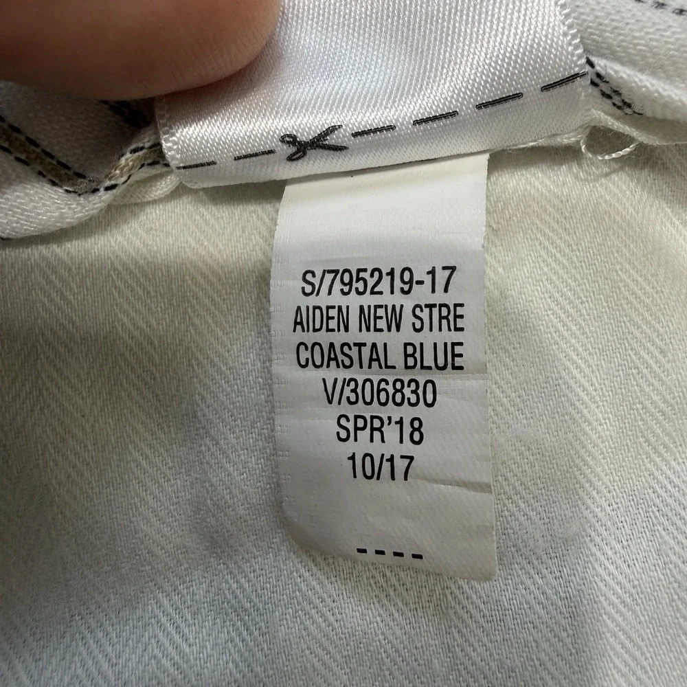 Banana Republic Aiden Chino‎ Coastal Blue Stretch Pants Rapid movement